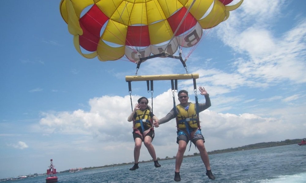 Bali Parasailing Adventure