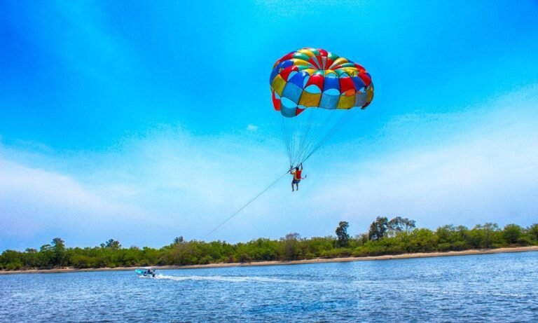 First-Time Guide to Bali Parasailing