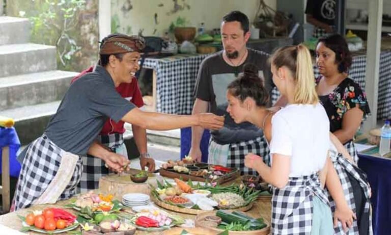 What to Expect in a Bali Cooking Class